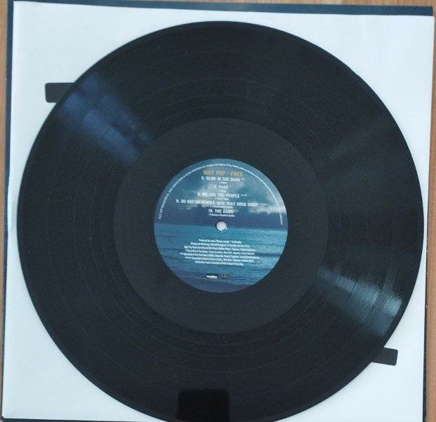 Dischi in vinile: Free von Iggy Pop – Usato da Eglisau venduto da bla_sv7q 4