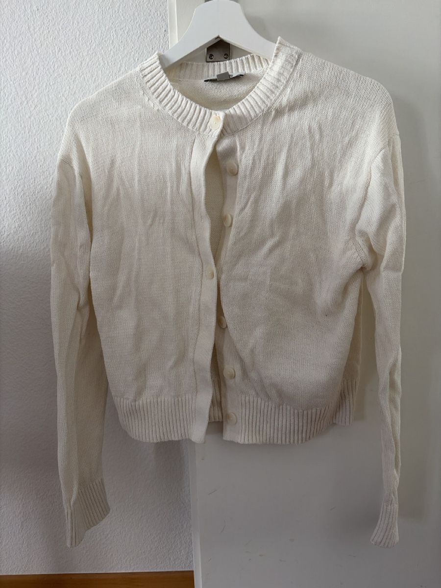 Cos Pulls & Sweat-shirts: Linen COS cardigan  – D'occasion à St. Gallen par nur_zkc8