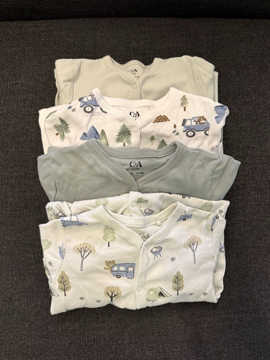 C&A Pigiama & Simili: 4er Set Pyjamas – Usato da Oberdorf SO venduto da fani05