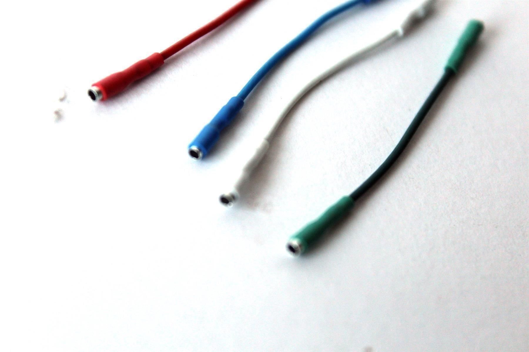 Giradischi: Ein Satz Ladenneue SILBER - HEADSHELL - KABEL in OVP – Nuovo (secondo la descrizione) da Bern venduto da kultiges 7