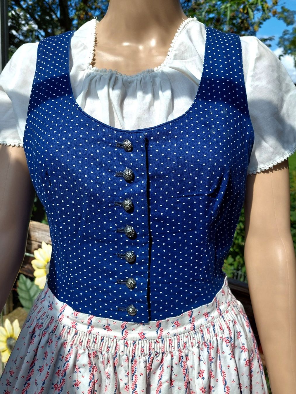 Gonne: TRACHT  St.Galler ? Turgauer ? Zürcher ? ... oder ?? – Usato da Schwarzenbach SG venduto da Rigus 4