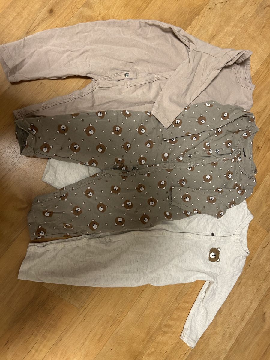 Pyjamas: 3Pyjama Grösse 68 – Gebraucht aus Schwarzenberg LU von Durri02
