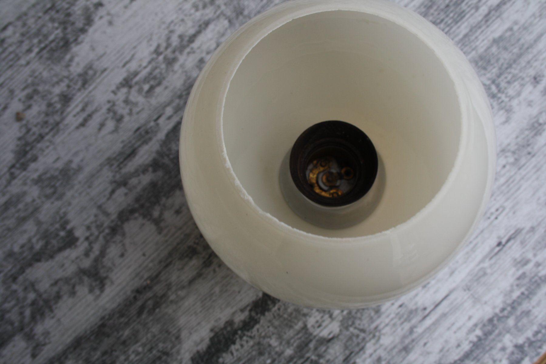 Lampade: ALTE LAMPE KUGELLAMPE – Usato da Wauwil venduto da Pneuedy 4