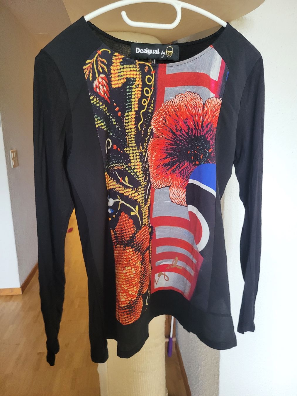 Desigual Camicette: Schickes Langarmshirt mit Blumenmuster, Grösse S – Nuovo (secondo la descrizione) da Winterthur venduto da rab_tr8n 4