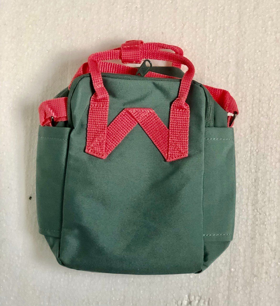 Rucksäcke: Mini Rucksack, – Neu und originalverpackt aus Matzendorf von HaiNakamoto 1