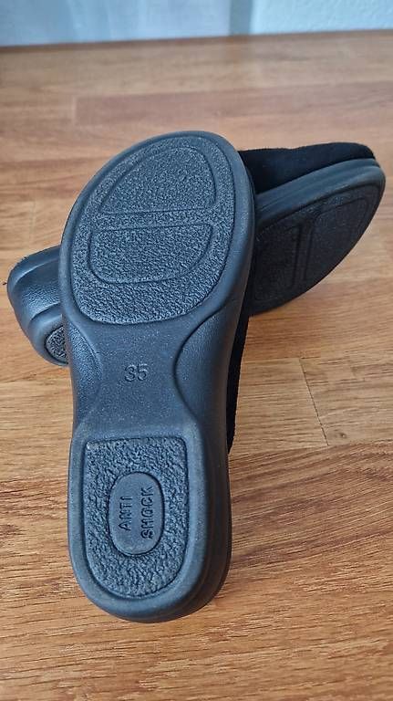 Scarpe da donna: Casa Mia Hausschuh Gr. 35 – Usato da Spiez venduto da tweety033 3