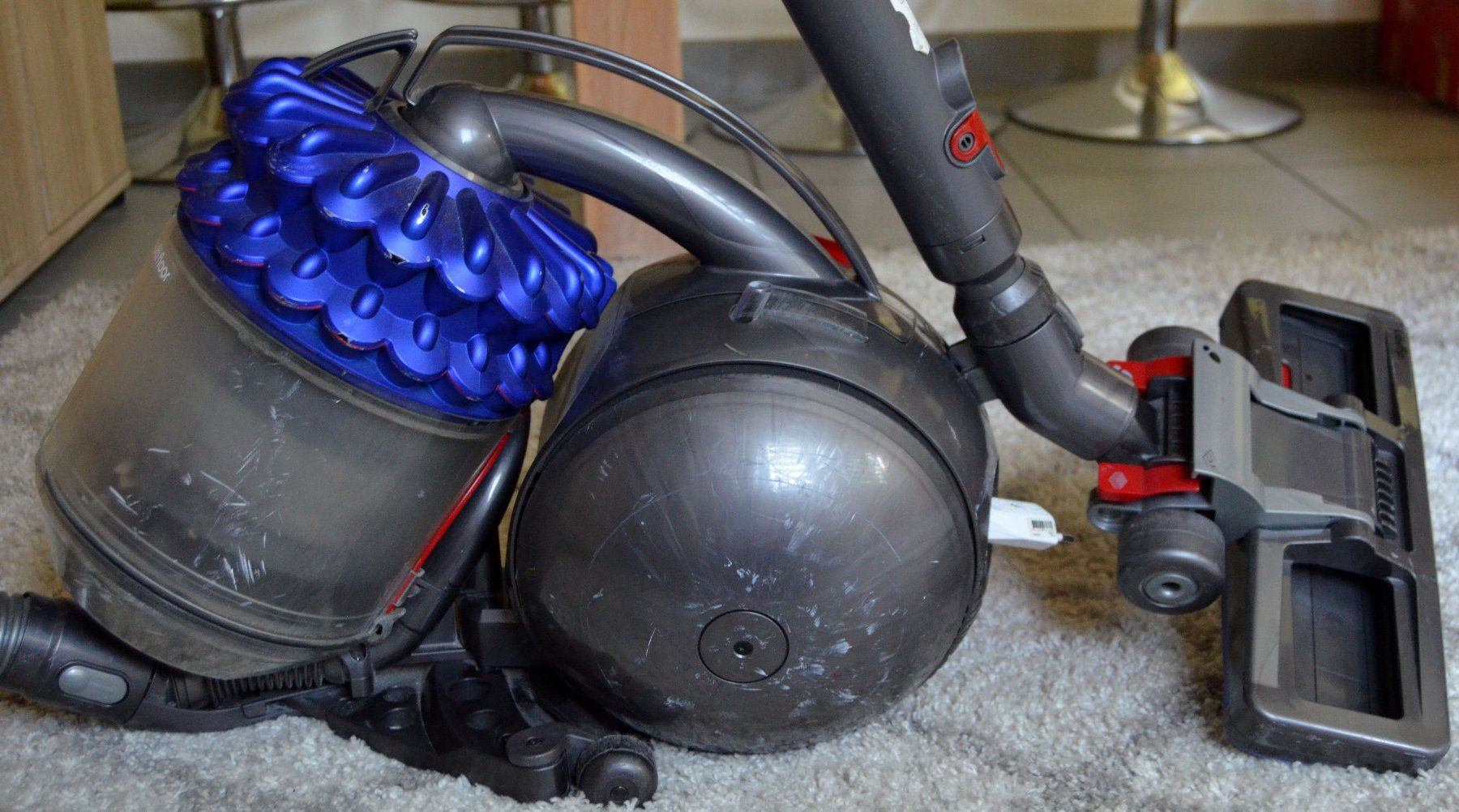 Dyson Aspirapolveri & Accessori: Dyson DC52 Staubsauger /  aspirateur – Usato da Collonges venduto da arashee 5