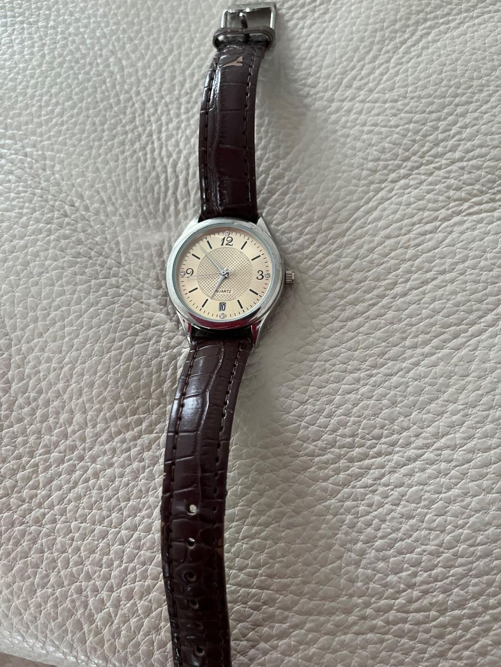 Uhren: Armbanduhr /// Damen // / JG – Gebraucht aus Brittnau von Zofigerin