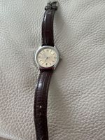 Armbanduhr /// Damen // / JG