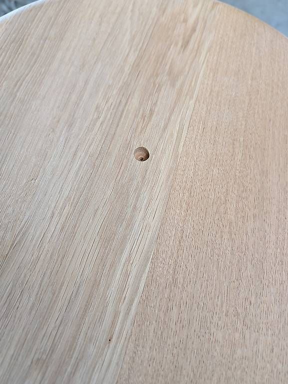 Articoli in legno: Eichenholz rund – Usato da Hefenhofen venduto da LieberherrAG 3
