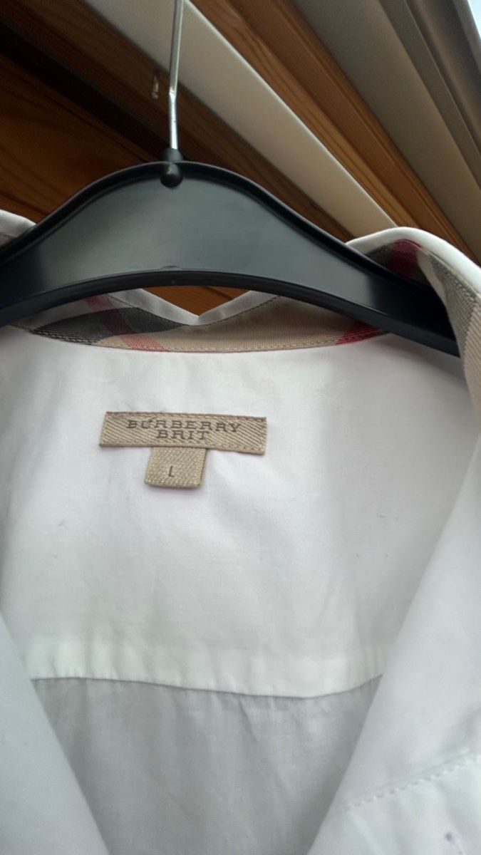 Burberry Camicette: Burberry Bluse weiss – Usato da Düdingen venduto da koe_7kdv 4