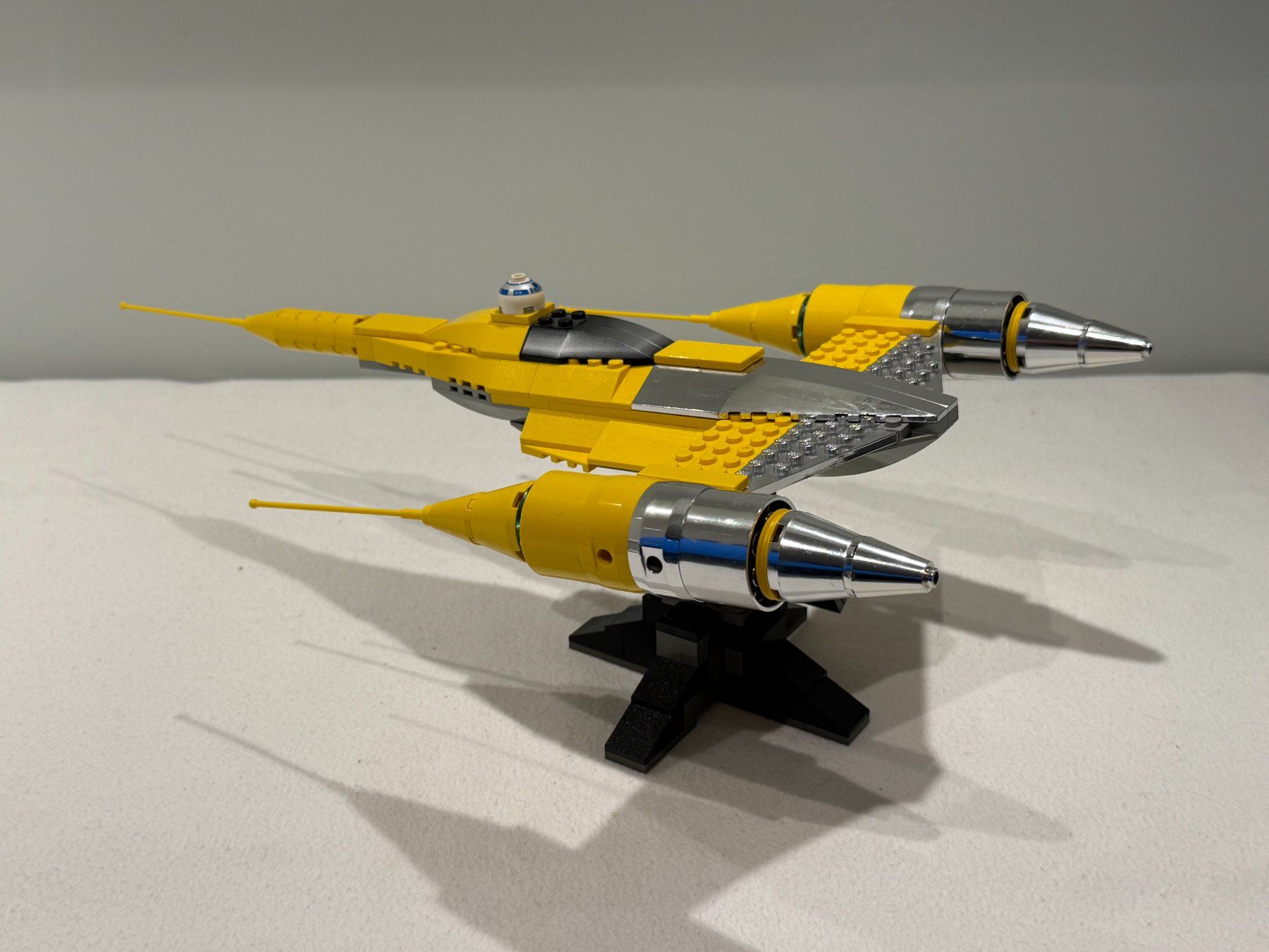 Lego Kit di costruzioni: LEGO UCS Naboo Starfighter 10026 – Usato da Muri AG venduto da Lego-Collector 1