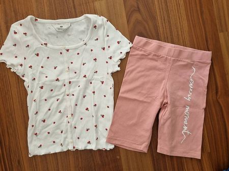Set T-Shirt/Shorts Grösse 134