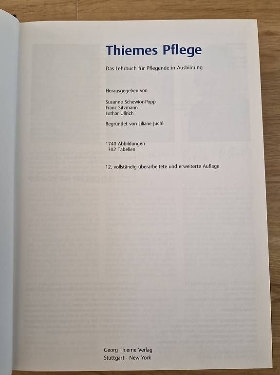 Livres: Thiemes Pflege – D'occasion à Rickenbach b. Wil par steinsel 1