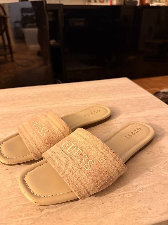 Chaussures femmes: Guess Sandalen Grösse 39 – D'occasion à Arbon par maiiking 2