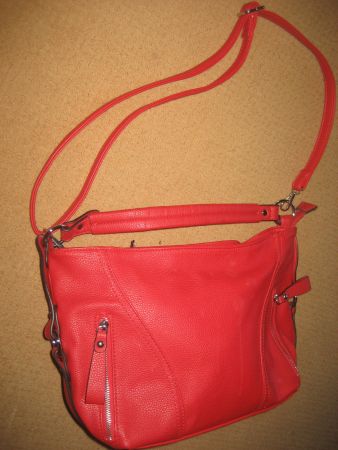 Rote Handtasche in Lederoptik - Perfekt für Frühling- Sommer