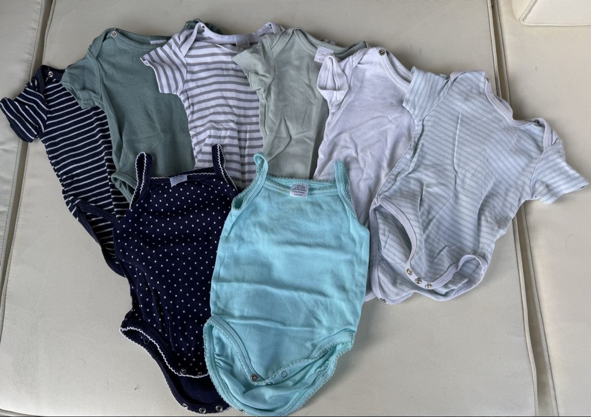 Lotti & Set di vestiti: Body‘s Grösse 62/68 – Usato da Horgen venduto da ButterflyH0102