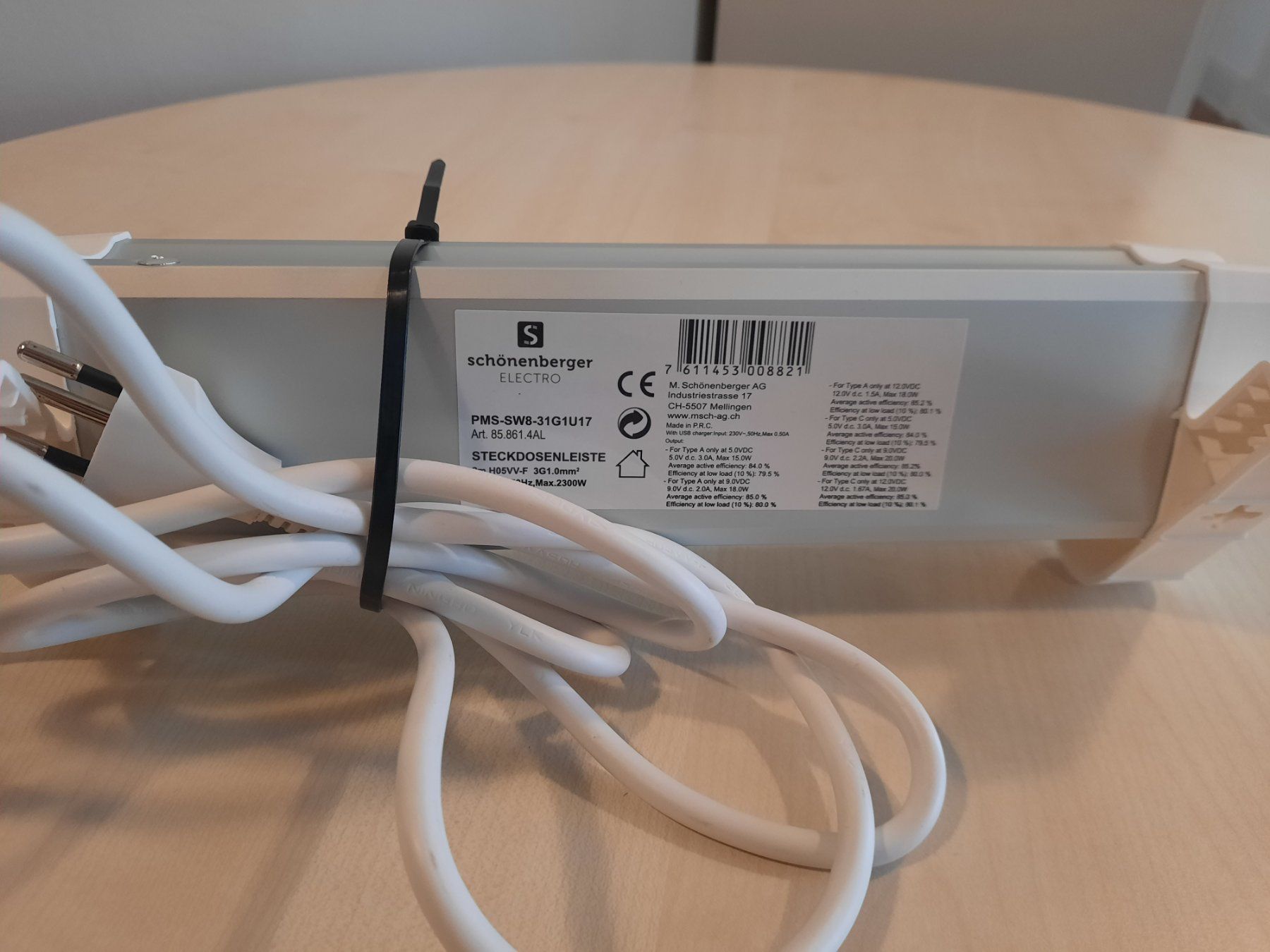 Spine: Steckdosenleiste mit USB-Ports – Nuovo (secondo la descrizione) da Zürich venduto da ONVA-RE-USE 1