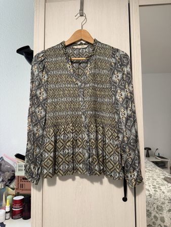 Odd Molly blouse size 0