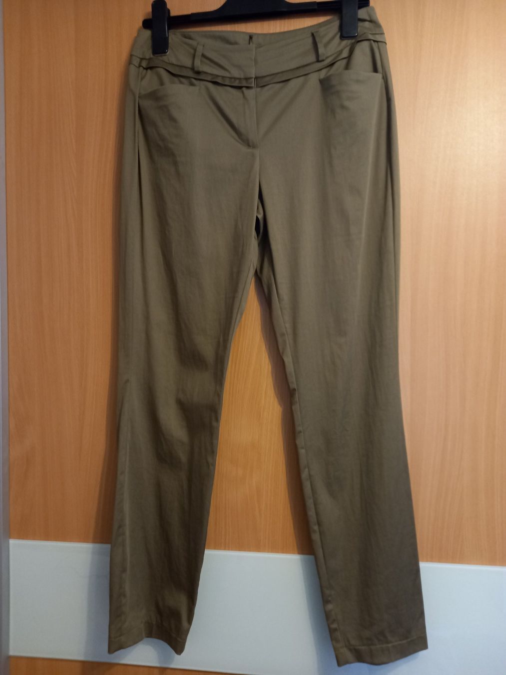 Comma Pantaloni: Damen Sommer Hose Comma – Usato da Solothurn venduto da sweyla21