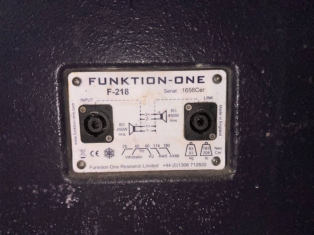 Funktion One 4x F1 Res4 + 2x F1 F218 Sub + Verstärker & DSP (Gebraucht ...