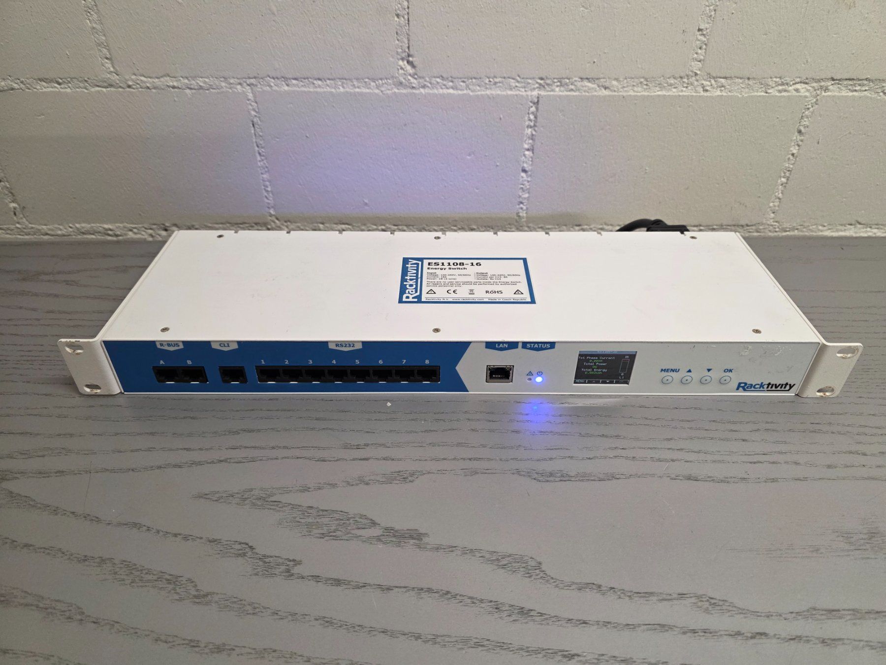 Sistema di controllo: Racktivity Energy Switch ES1108-16 – Usato da Zürich venduto da 2JamMusic