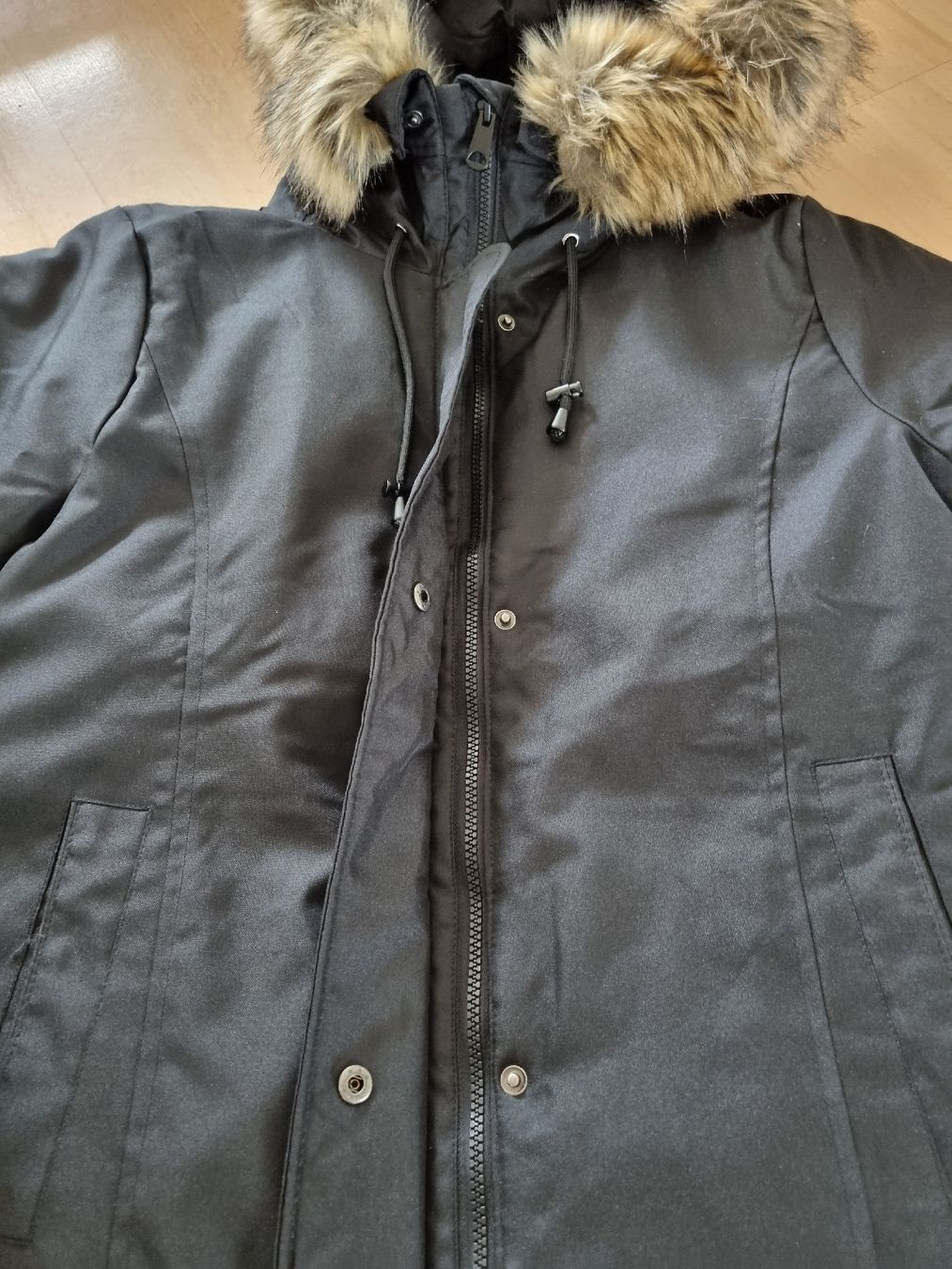 Vestes: Winterjacke Gr. L – Neuf (Voir description) à Sursee par M_Z 2