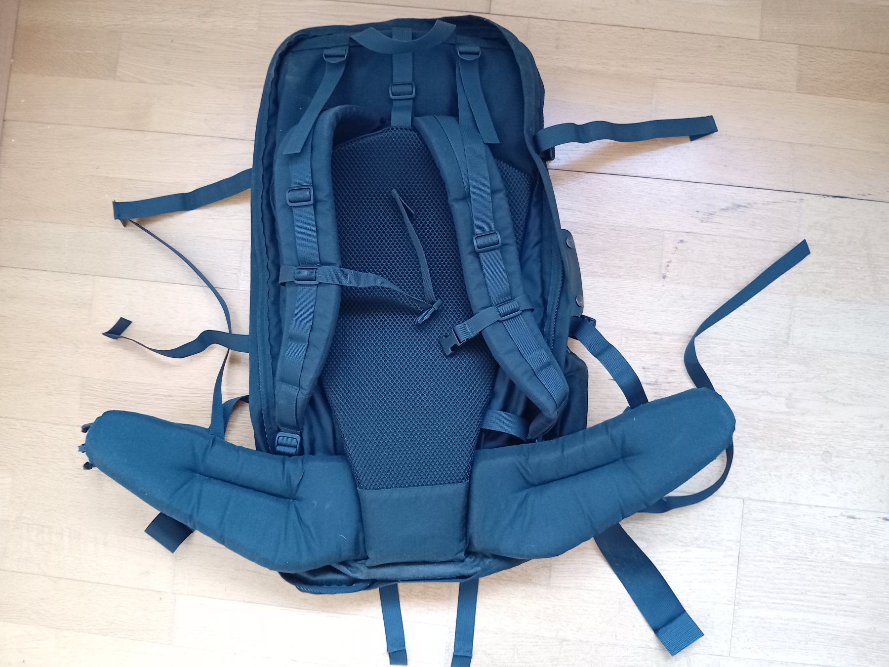 Rucksäcke: Reiserucksack Wanderrucksack BACH Overland – Gebraucht aus Bern von wra_6px8 1
