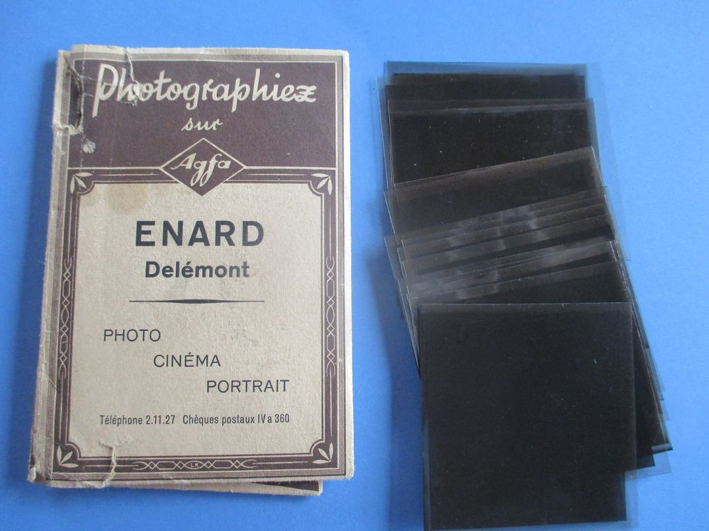 Vieux Négatifs Photo Sous-verre – Lot De 40 – France – Déco Vintage Atelier