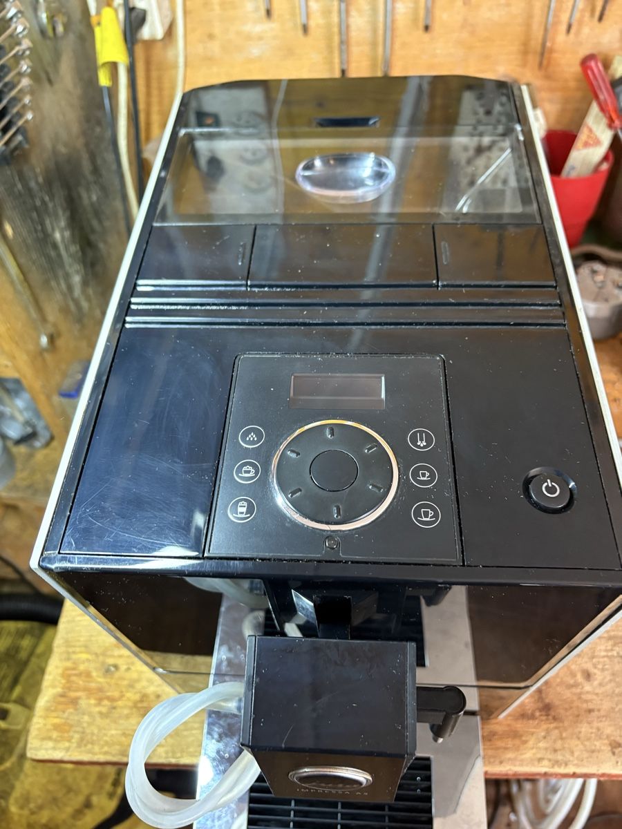 Jura Machines à café & Machines à expresso: Jura A5 – D'occasion à steffisburg par Fluehli3 5