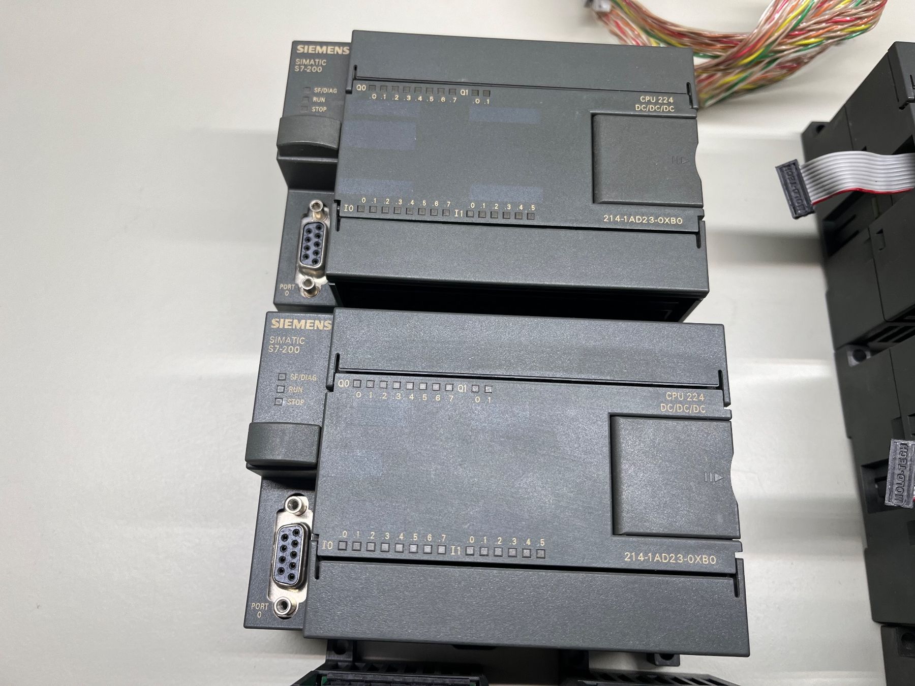 Siemens Componenti elettronici: Konvolut Simatic S7 200 Serie – Usato da Jenaz venduto da Speedy350 4