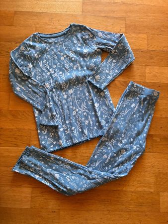 Schönes Pyjama Gr. 128, Next