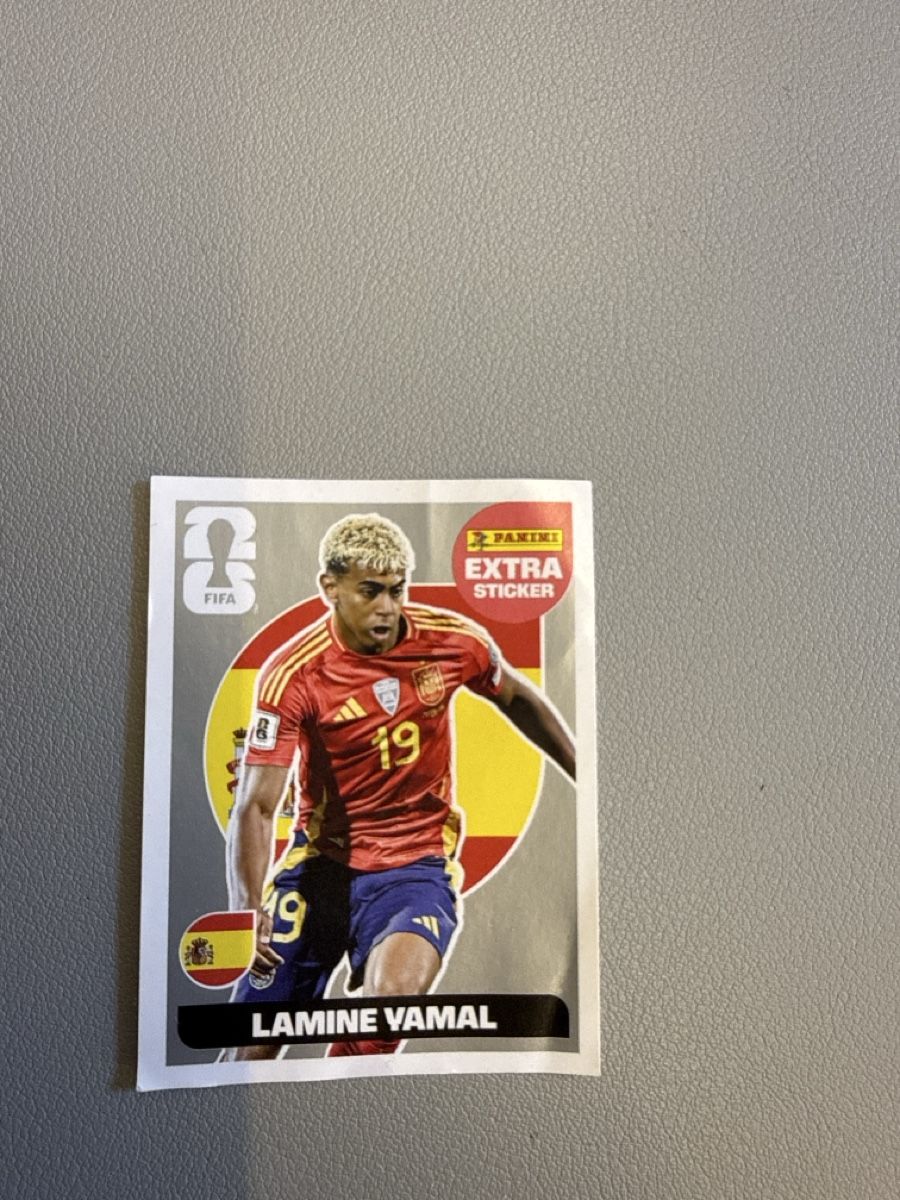 Panini Carte collezionabili: Lamine Yamal Extra Sticker Silber – Usato da Uerikon venduto da Btyper