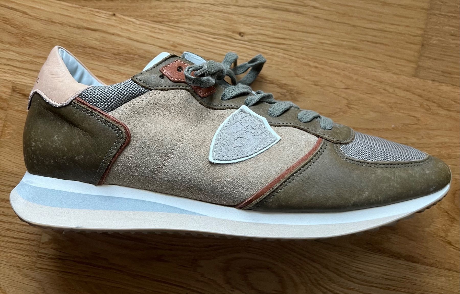 Scarpe da donna: Philippe Model Sneaker, Gr. 42 neu – Nuovo (secondo la descrizione) da Kilchberg ZH venduto da jul_d2j2 1