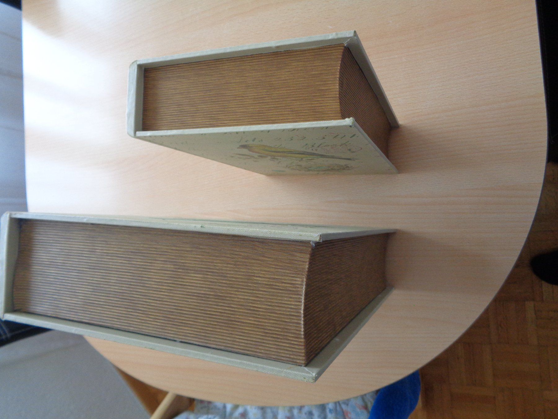 Alle Dekorationen: Buchkistchen – Gebraucht aus Dietikon von chroetli77 5
