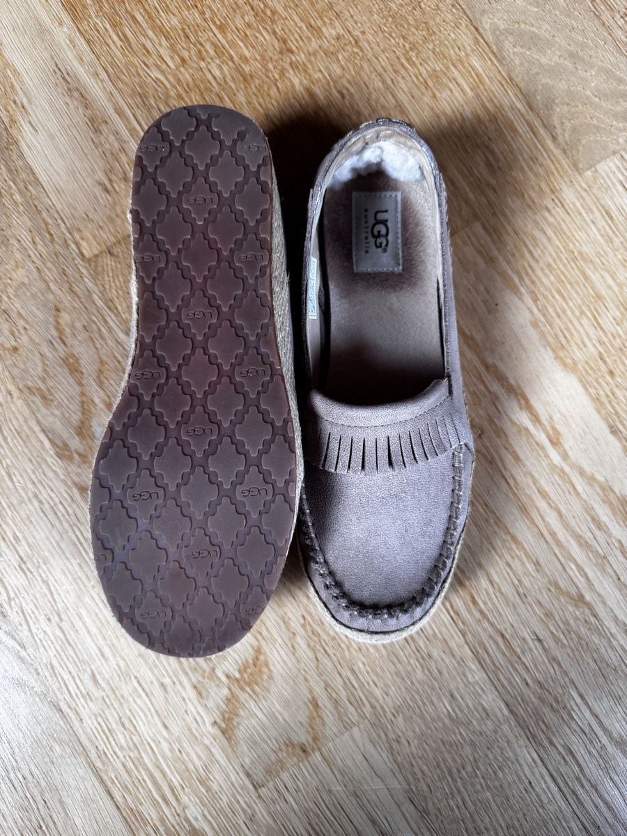 Scarpe da donna: UGG Moccasins Marrah / Schuhe / Grösse 39 – Usato da Hünibach venduto da s.leptir 1