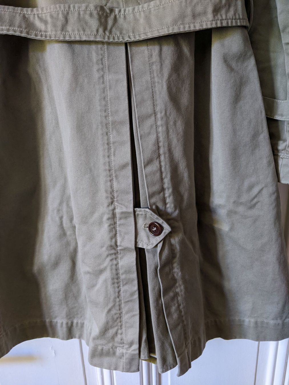 Isabel Marant Cappotti: ISABEL MARANT : Trench vert pâle 36 – Usato da Petit-Lancy venduto da lilycerise 5