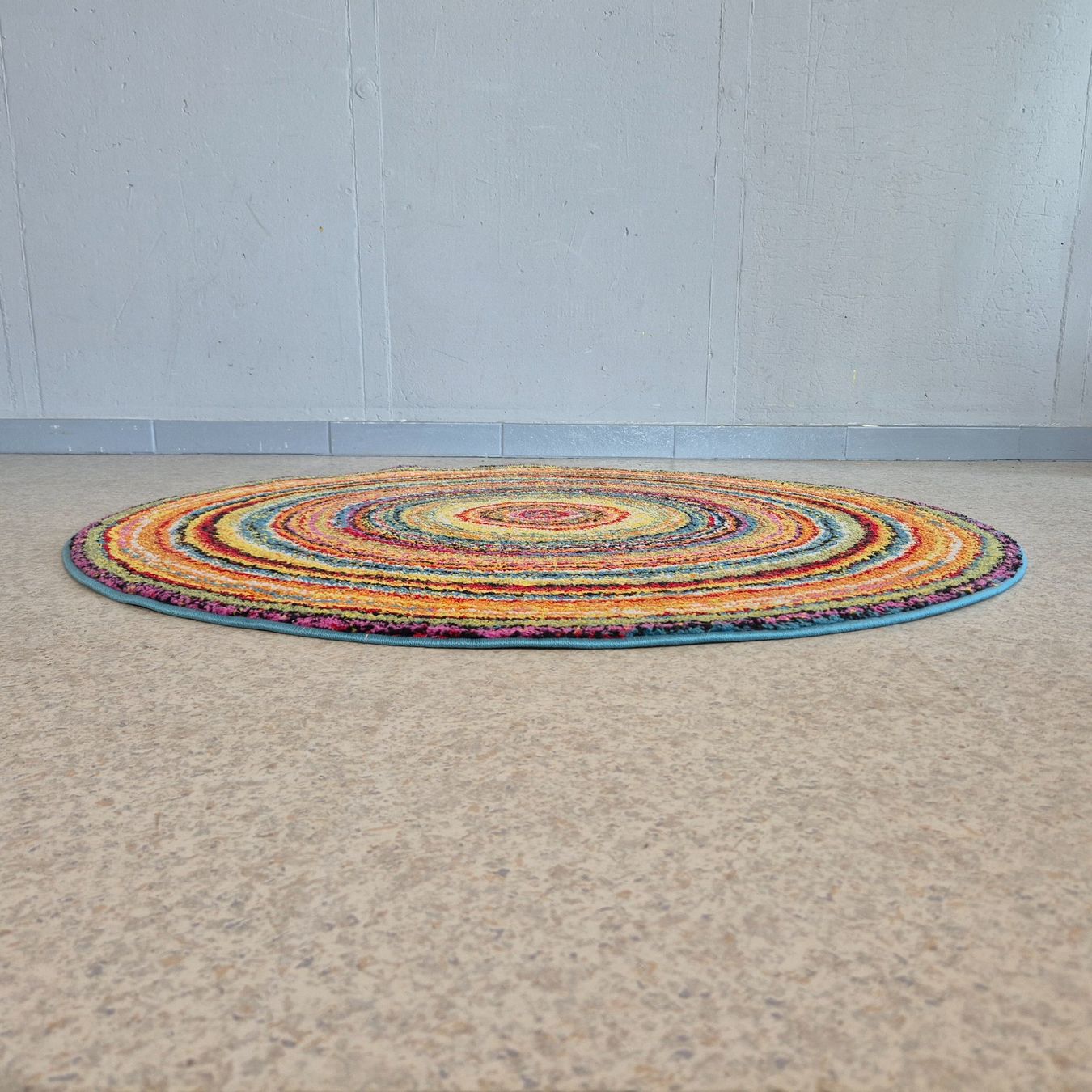 Teppiche: Multi Crazy Carpet Teppich runder Teppich 120cm – Gebraucht aus Nottwil von Wondewa-Shop 8