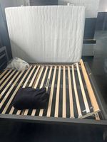Neuwertiges Bett 160x200cm