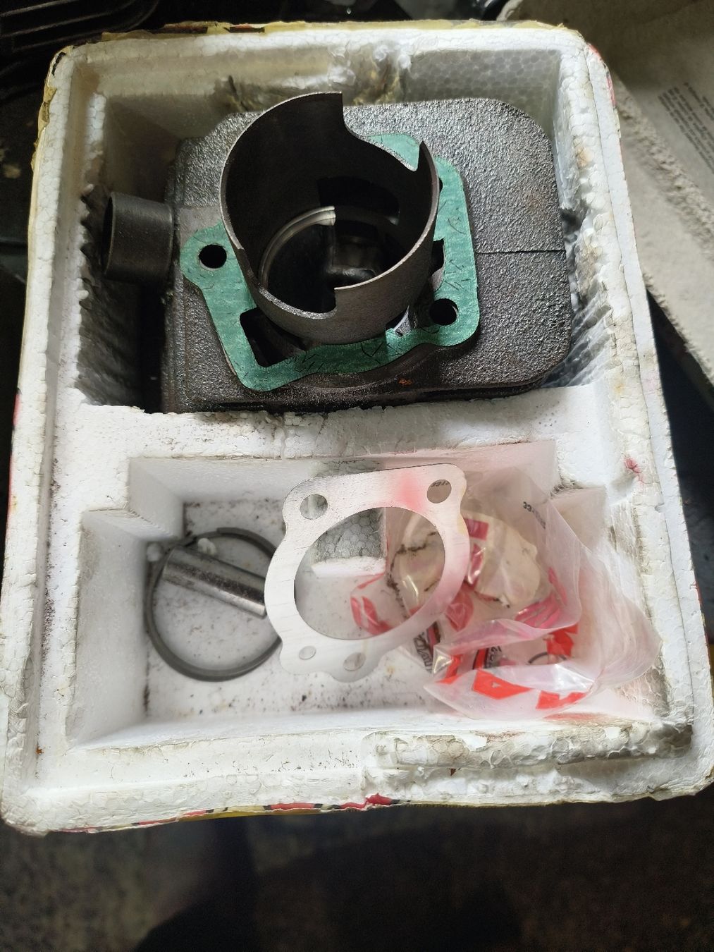 Piaggio Mofa-Ersatzteile: Piaggio Rennsatz.43 mm.Neu – Neu (gemäss Beschreibung) aus Fulenbach von Elektronik 2
