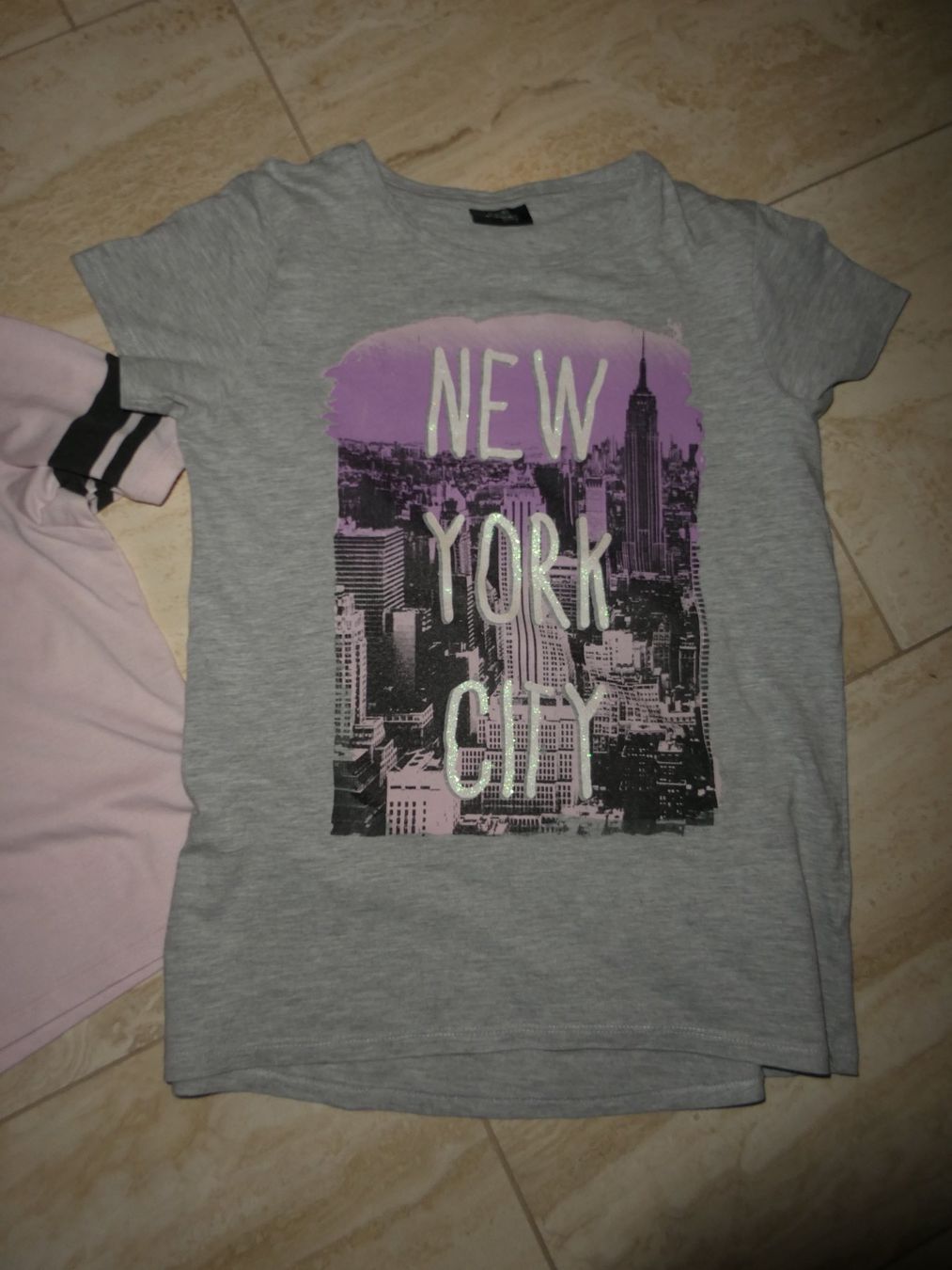 Kleiderpakete & -sets: 3er Set T-Shirts Mädchen, Gr. 158/164 – Gebraucht aus Mels von KOSL 2