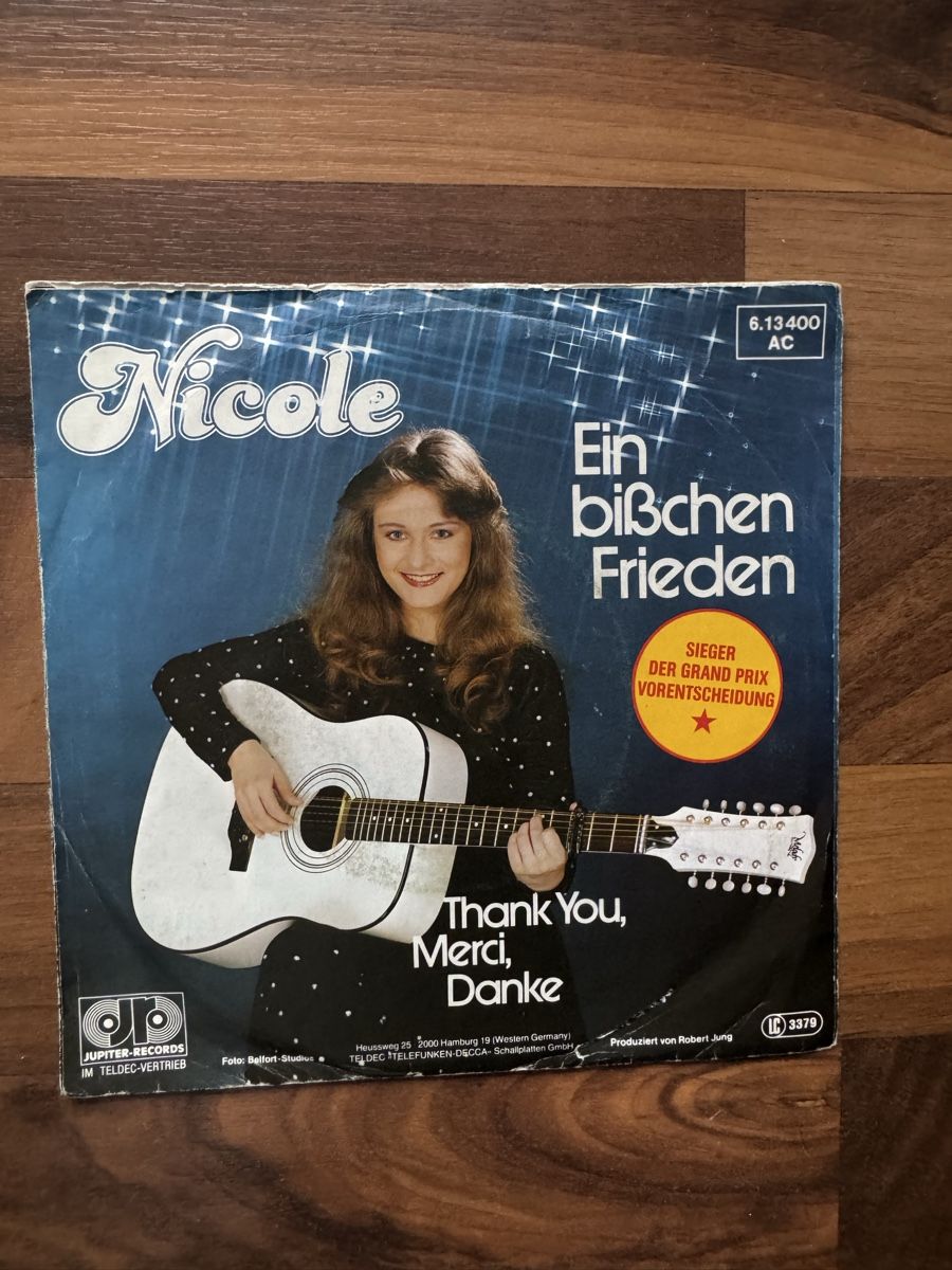 Dischi in vinile: Nicole - Ein bisschen Frieden - 7" Single - 80er Schlager – Usato da Rorbas venduto da BlackstarRecords 1
