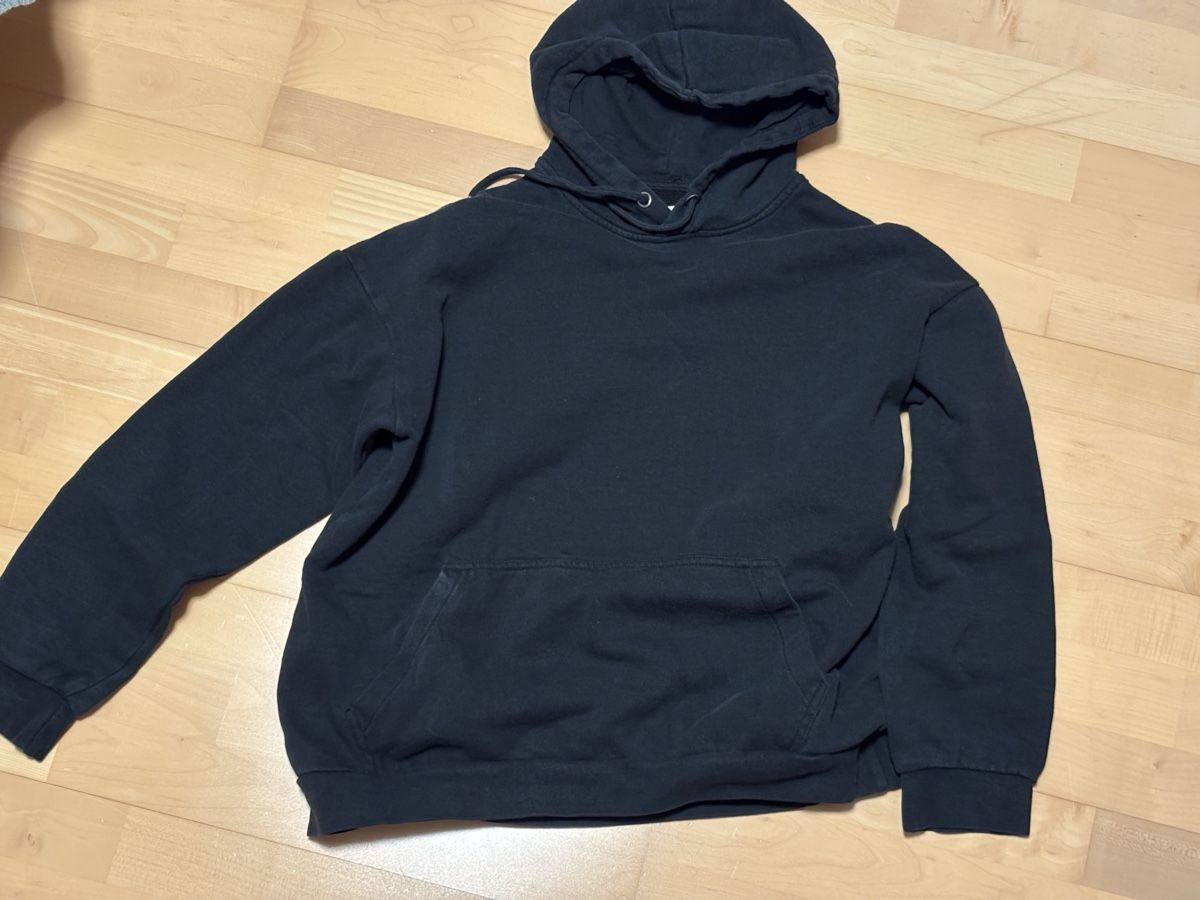 Maglioni & Felpe: Schwarzer Pullover 38 – Usato da Kesswil venduto da Branca-01 4