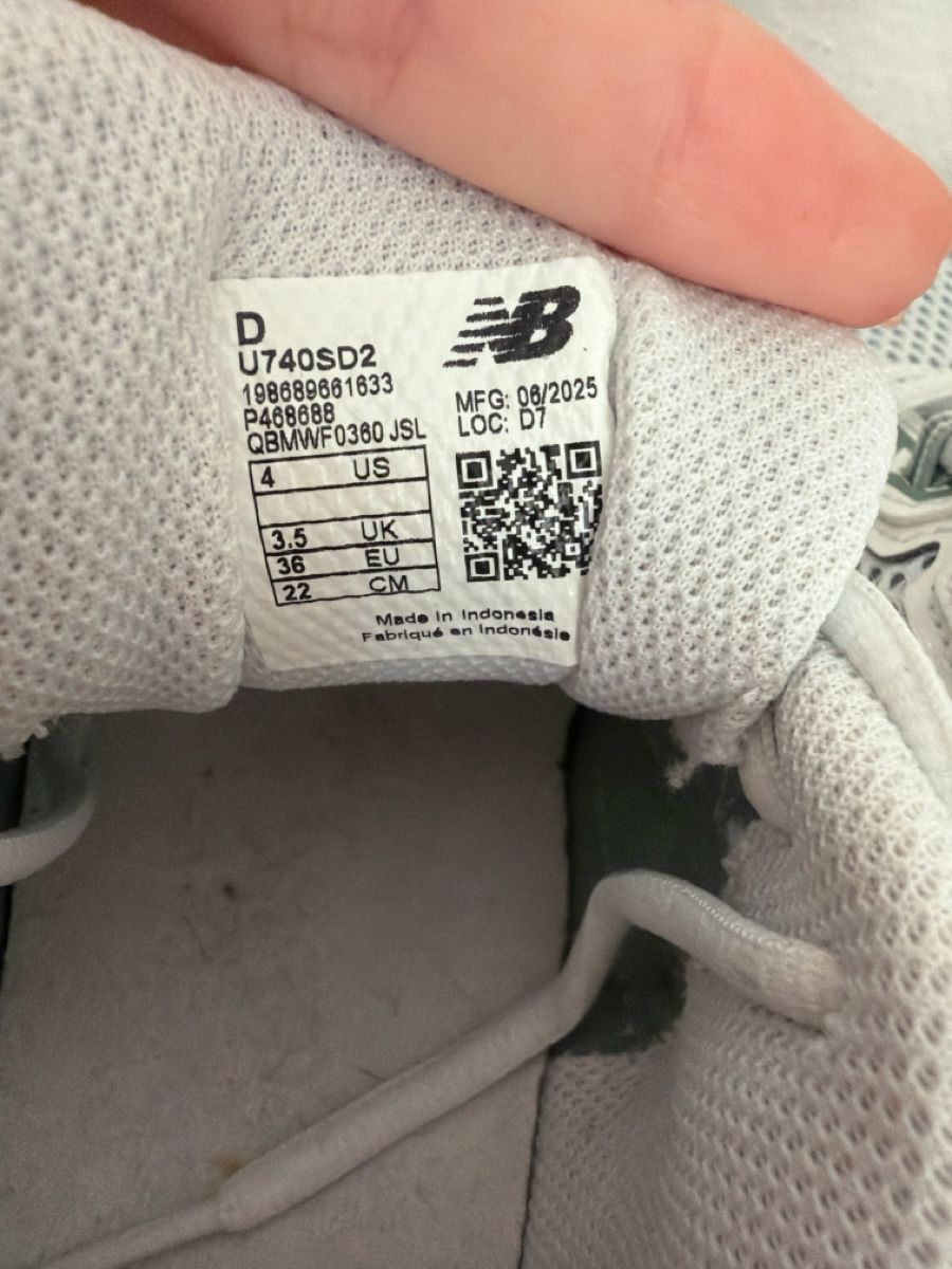 New Balance Chaussures femmes: Basket  – D'occasion à Lausanne par sor_hsk9 3