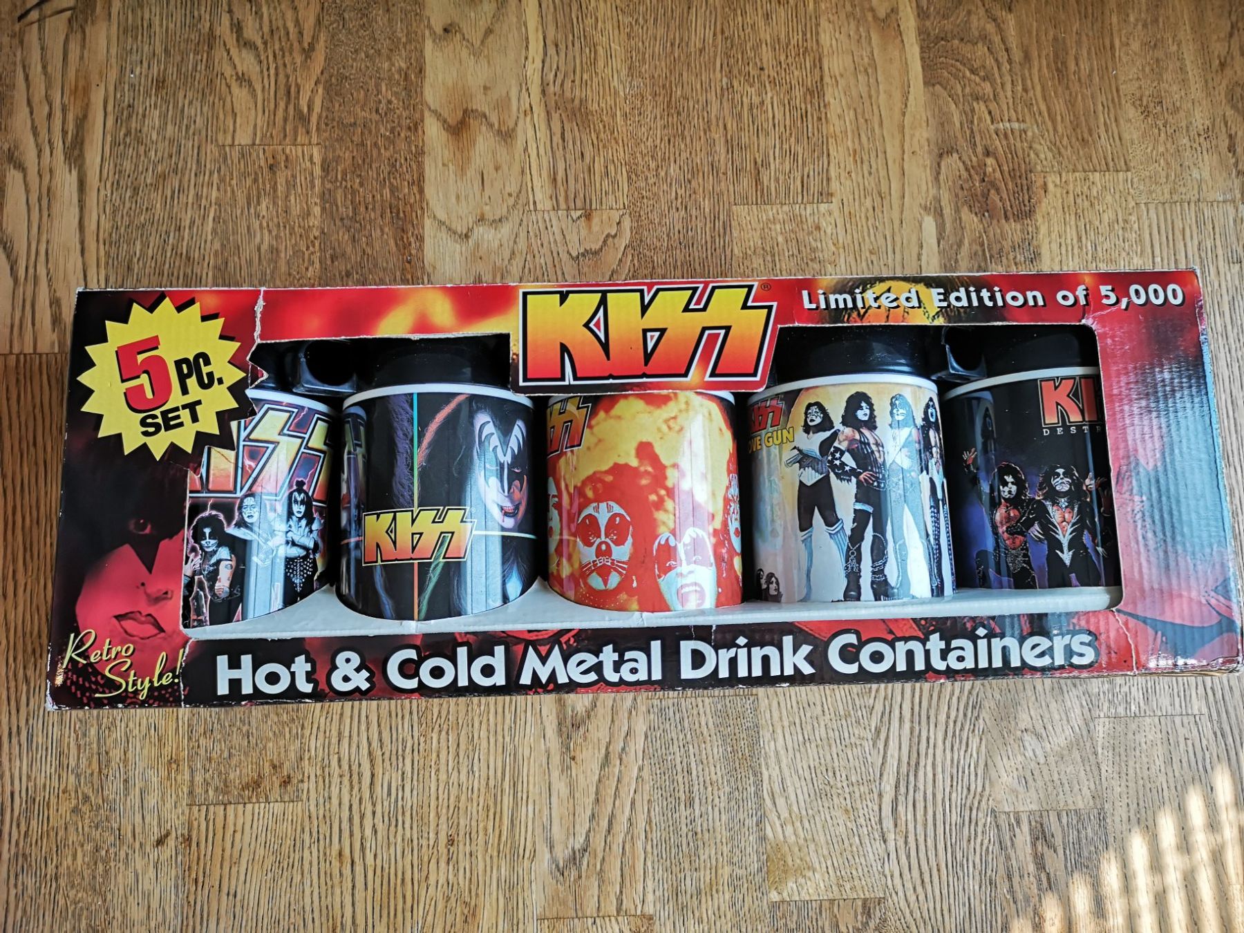 Tazze: Kiss Alu Becher – Nuovo e nell'imballaggio originale da Widnau venduto da Steelworld