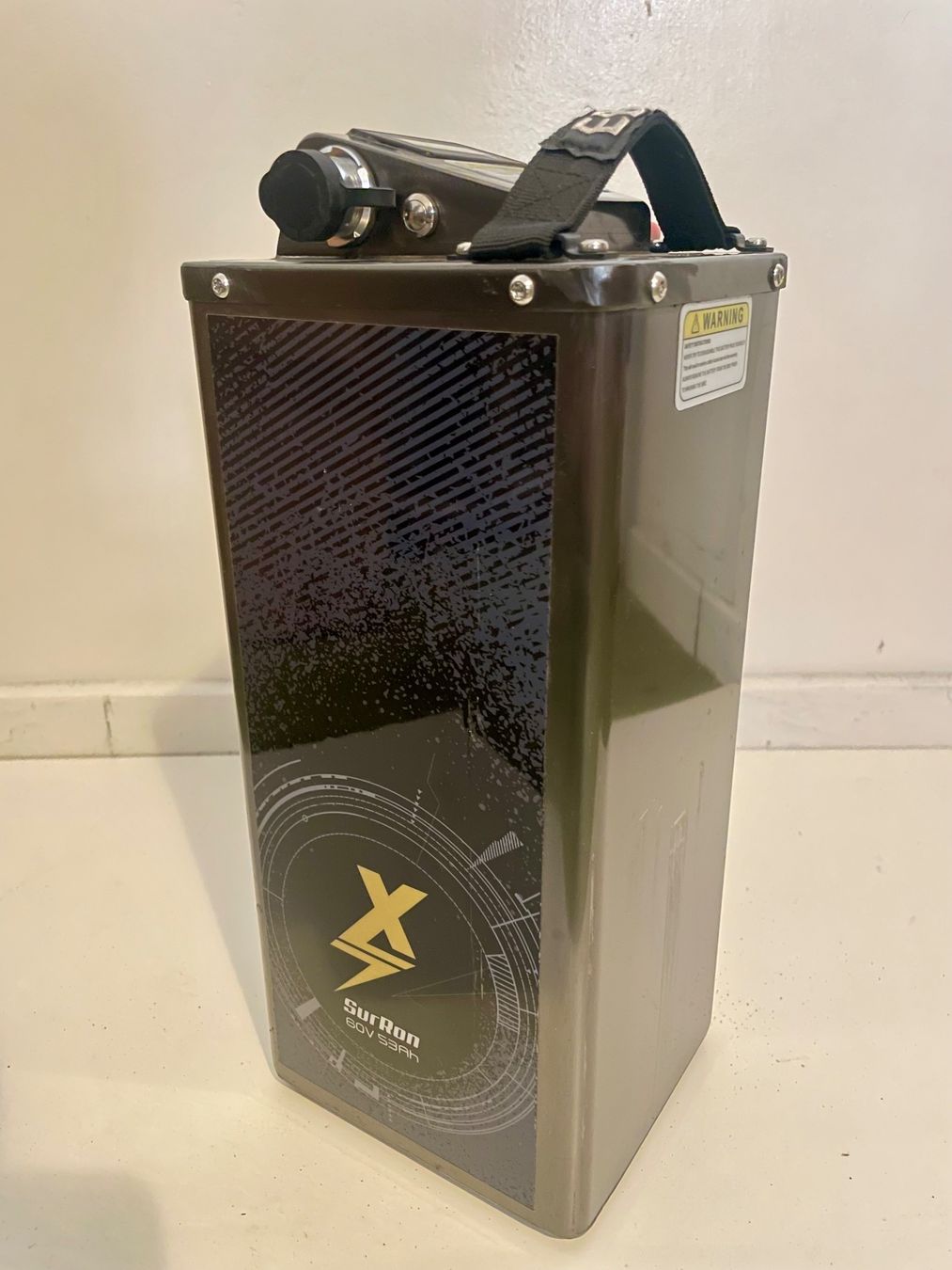Sur-Ron Batterie: EBMX BATTERIE 60V 53AH Sur-Ron light Bee – Usato da Triesenberg venduto da wintersunfun 2