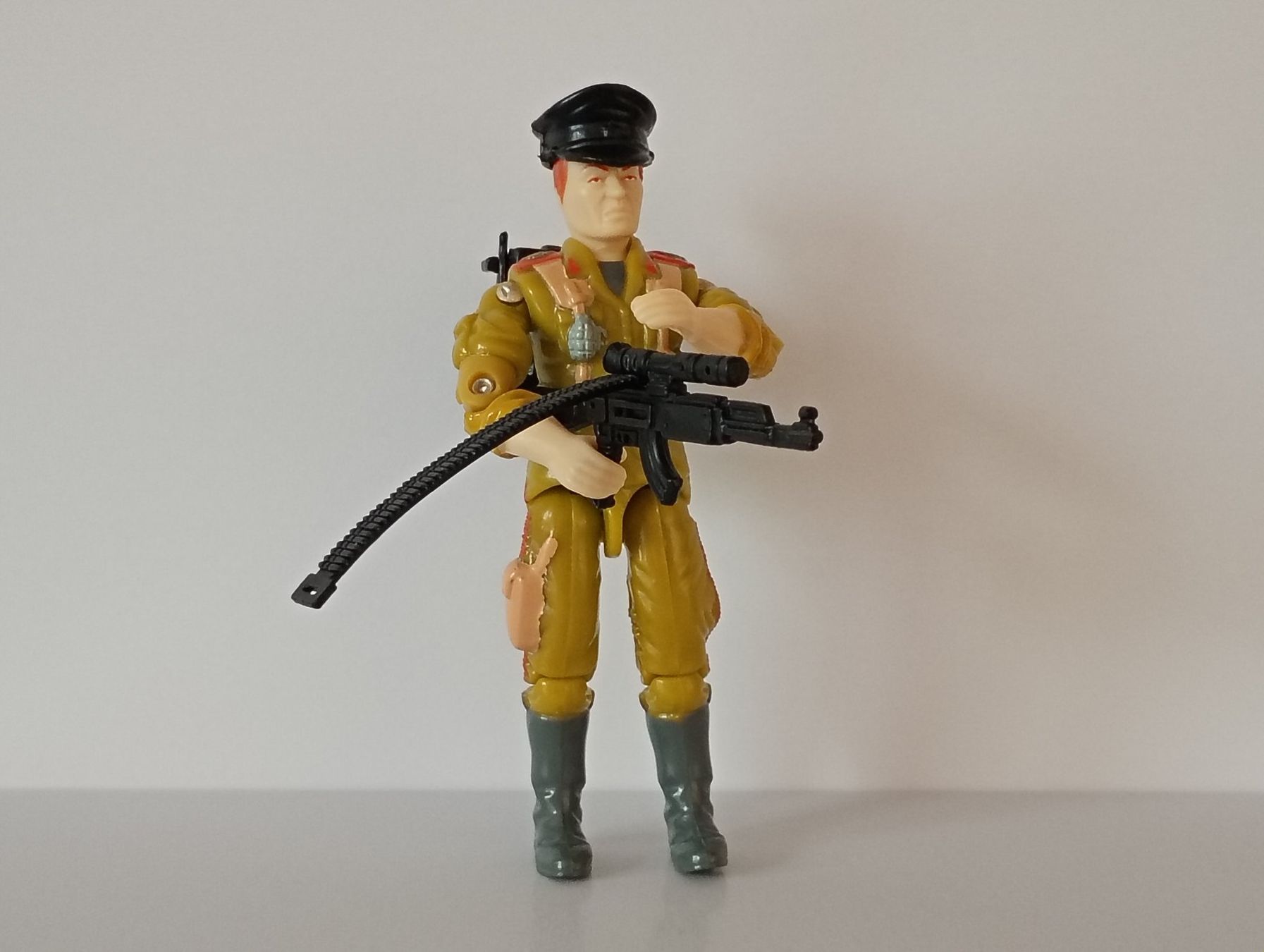Hasbro Statuette: G.I. Joe Colonel Brekhov October Guard 1998 – Usato da Möriken AG venduto da Vellas 1