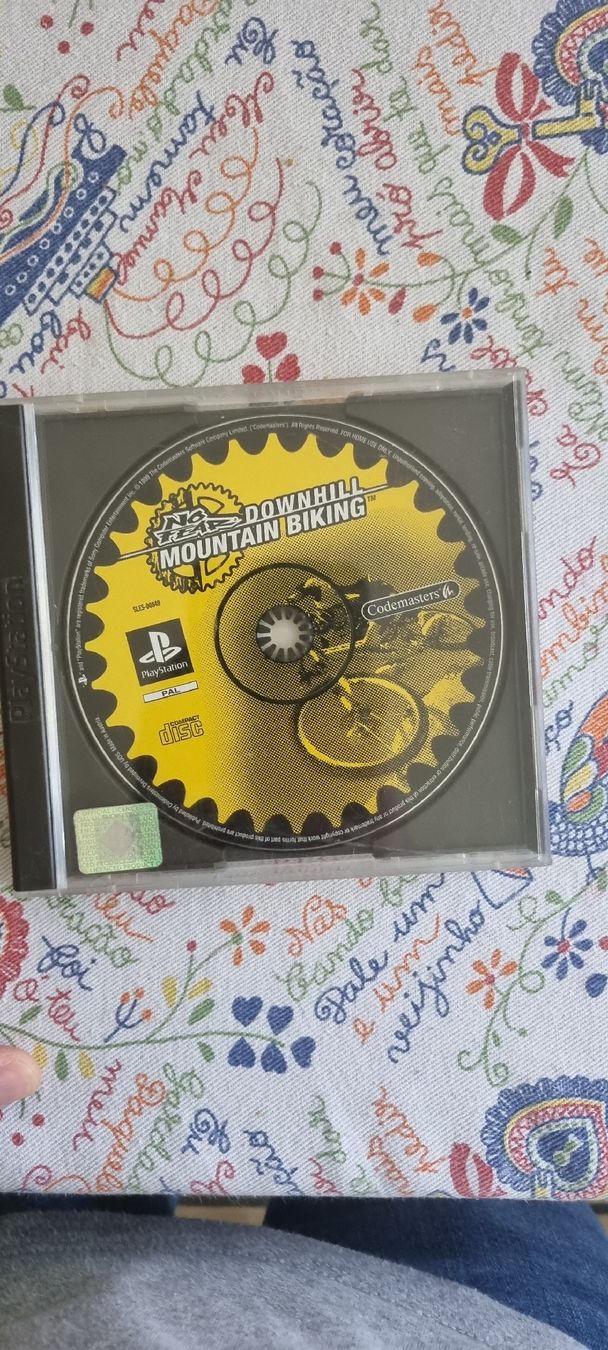 Sony Konsolen: PS1 in Exelente conidition : Console, 1 Controller & 5 games – Neu (gemäss Beschreibung) aus Allschwil von NDSS9483 4
