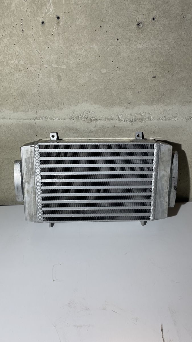 Mini Tutti pezzi di ricambio auto: Ladeluftkühler Mini Cooper S R53 – Usato da Heimberg venduto da Grony.14
