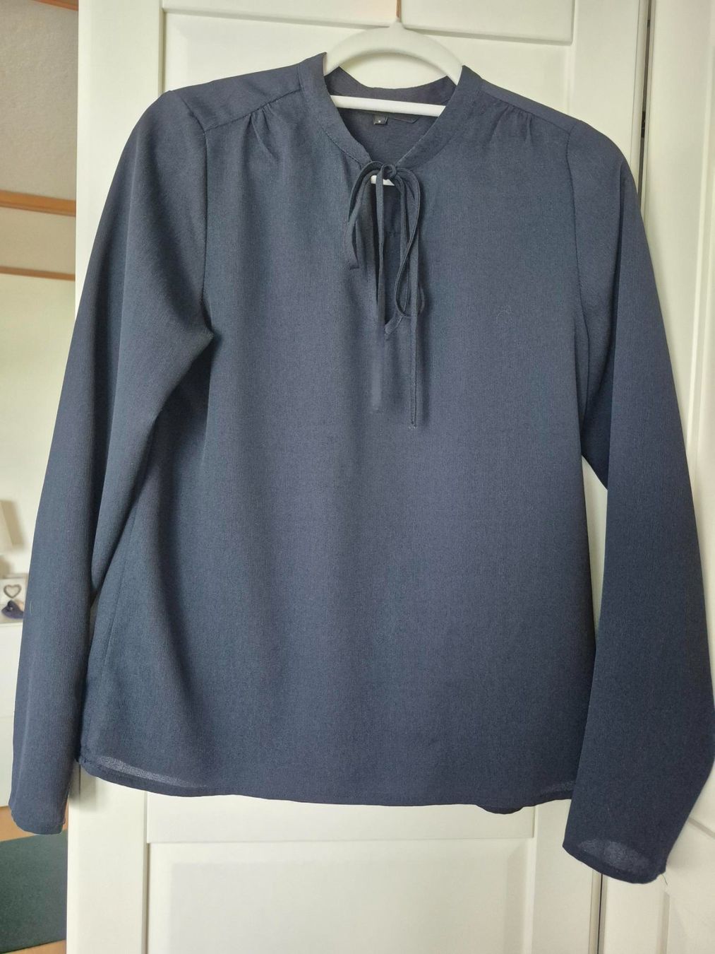 Vero Moda Camicette: Dunkelblaue Bluse von Vero Moda - Grösse S – Usato da Oberdorf NW venduto da Raf.